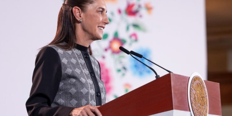 Sheinbaum anuncia inversión histórica de 1.2 billones de pesos para el sector eléctrico y gas natural